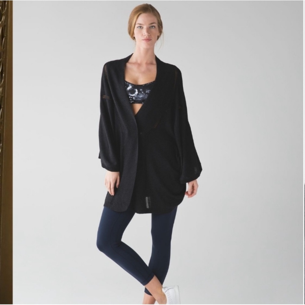 Lululemon Breeze Easy Wrap Cardigan Sweater Charcoal Black M/L